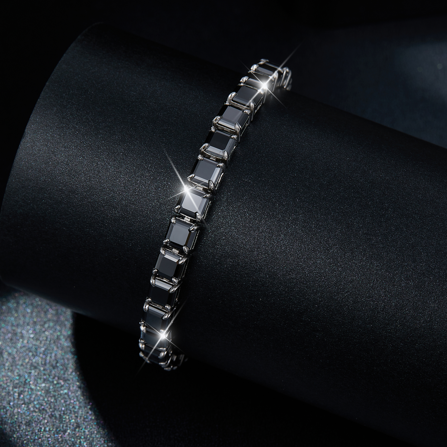 VERDANORA 4mm Black Moissanite Tennis Bracelet – VVS – White Gold-Plated S925