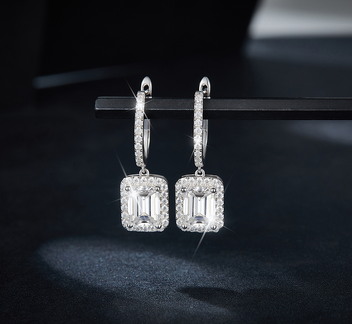 VERDANORA Moissanite Earrings (S925)