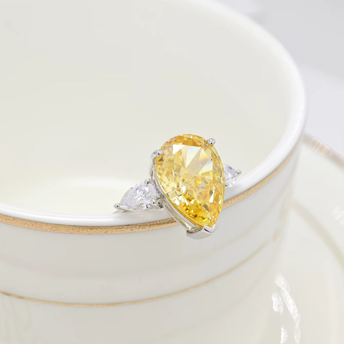 VERDANORA Yellow Pear-Cut Ring – Crushed Ice Zirconia – 925 Sterling Silver