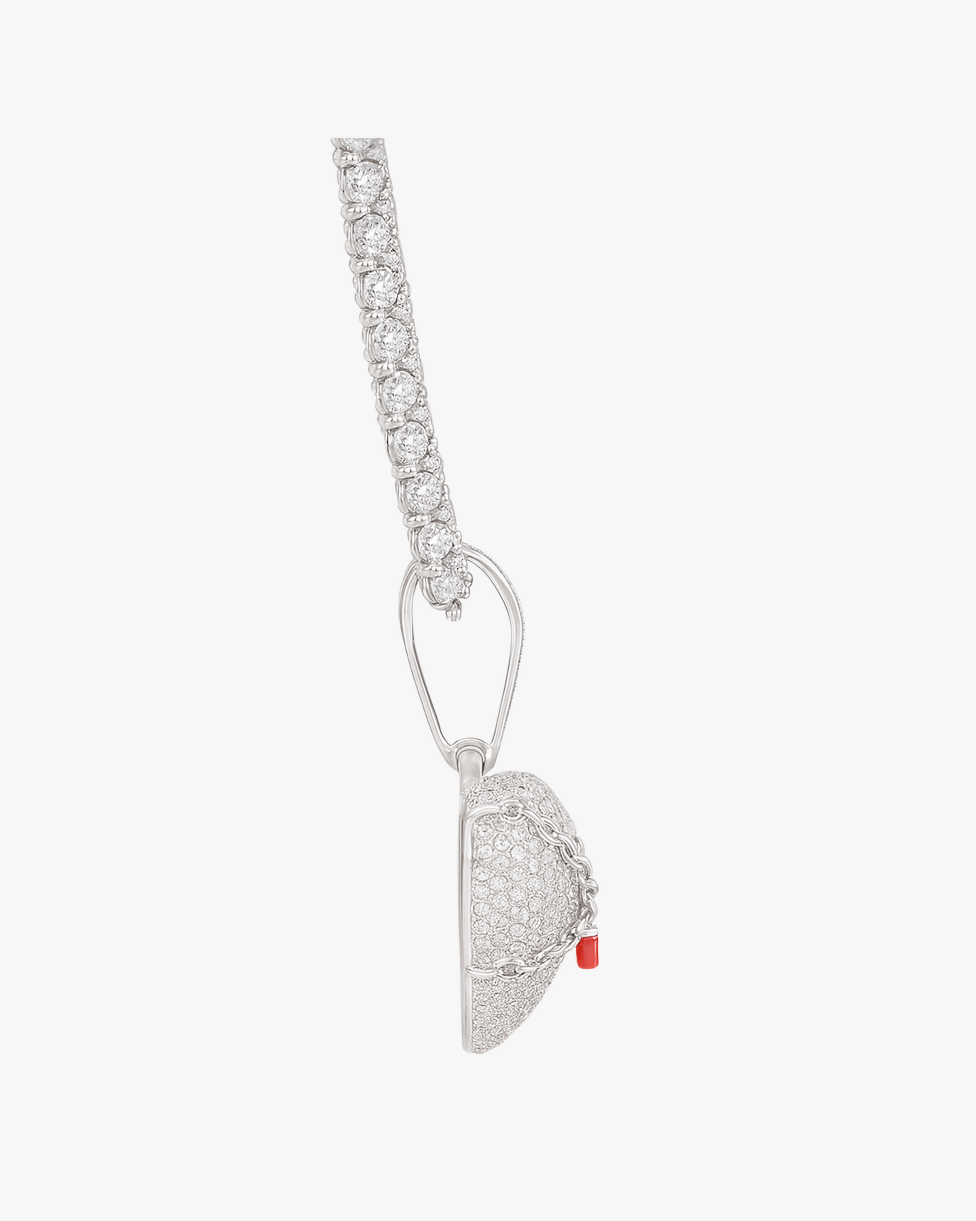 Verdanora Luxury Locked Heart Pendant – Handcrafted 925 Silver with VVS Moissanite