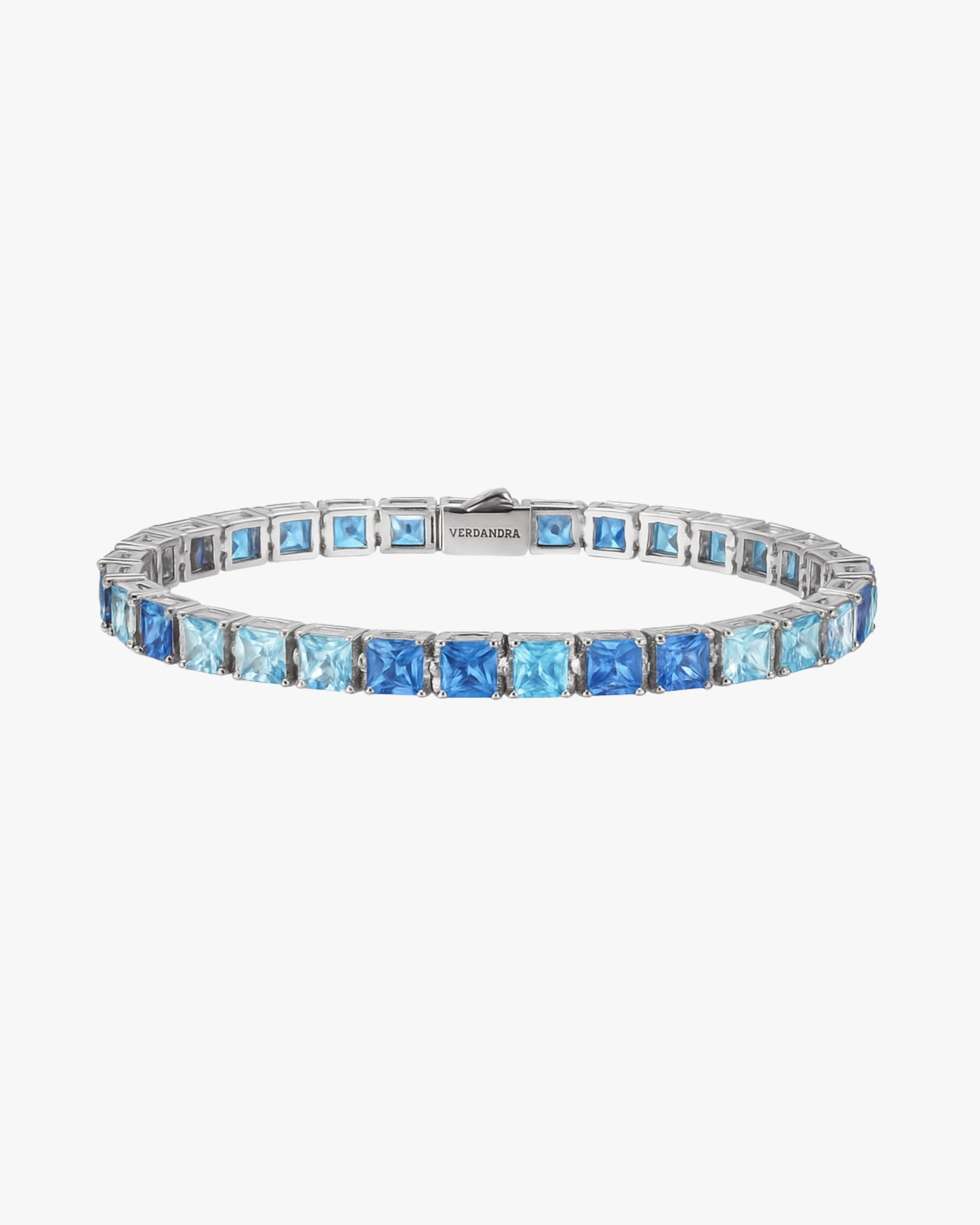 Ice Blue 925
Silver Tennis Bracelet